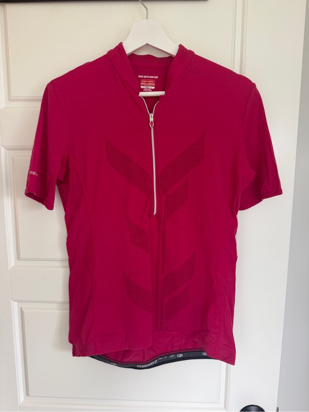 Icebreaker Women's Deep Pink Short Sleeve Zip Cycling Top